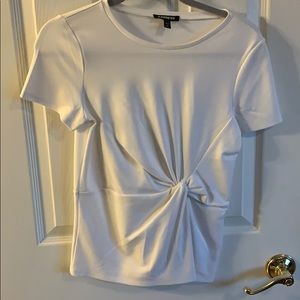 Express twist front top